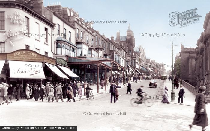 Photo of Harrogate, Parliament Street 1923