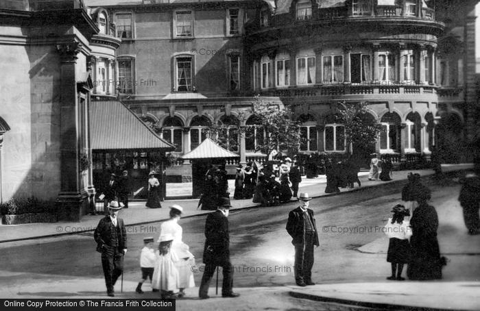 Photo of Harrogate, Pedestrians 1902