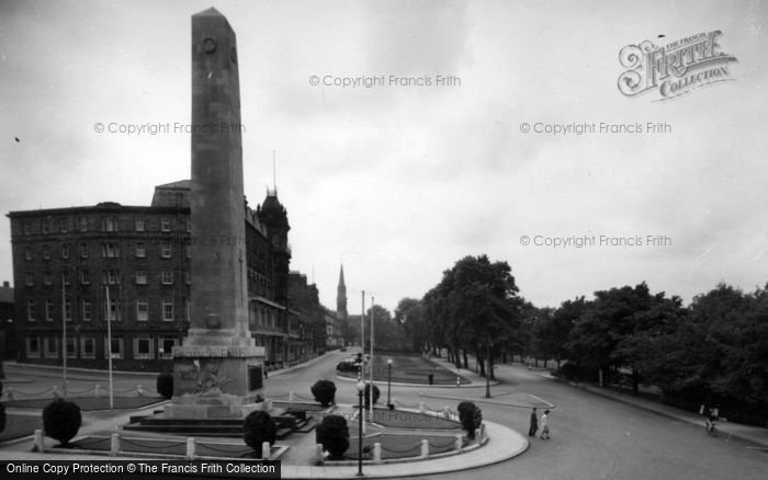 Photo of Harrogate, Prospect Gardens c.1950
