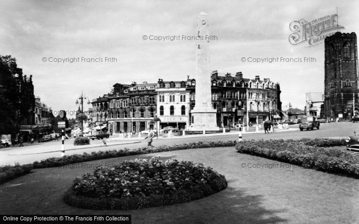 Photo of Harrogate, Prospect Square c.1960