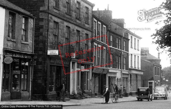 Photo of Harrogate, Regent Parade c.1960