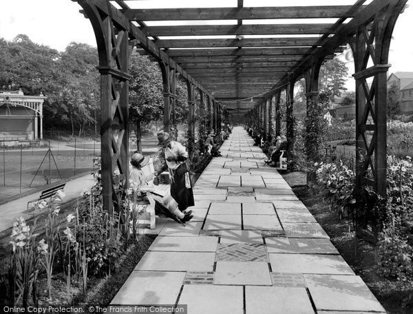 Photo of Harrogate, Royal Hall Gardens 1925