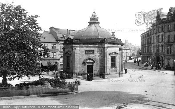 Photo of Harrogate, Royal Pump Room, Old Sulphur Well 1897