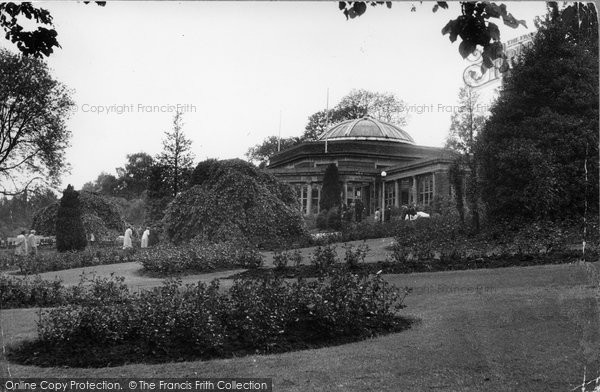 Photo of Harrogate, Sun Pavilion c.1960