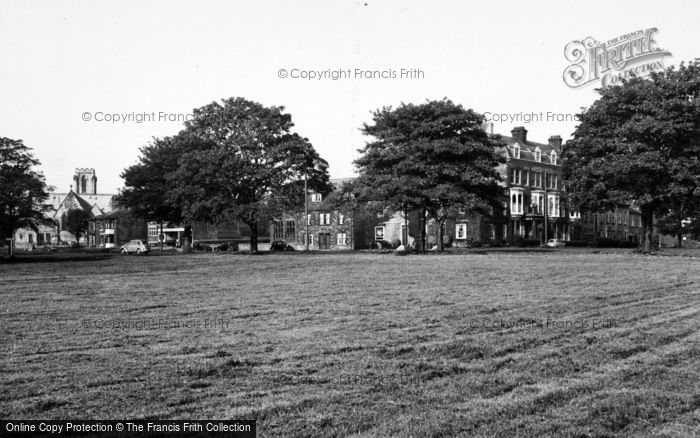 Photo of Harrogate, The Stray c.1960