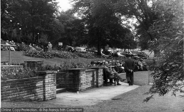 Photo of Harrogate, The Terrace, Prospect Gardens c.1960