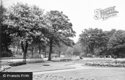 The Valley Gardens c.1950, Harrogate