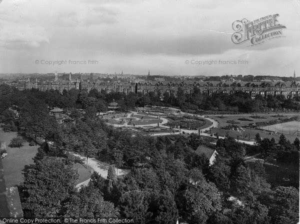Photo of Harrogate, Valley Drive And Gardens 1928