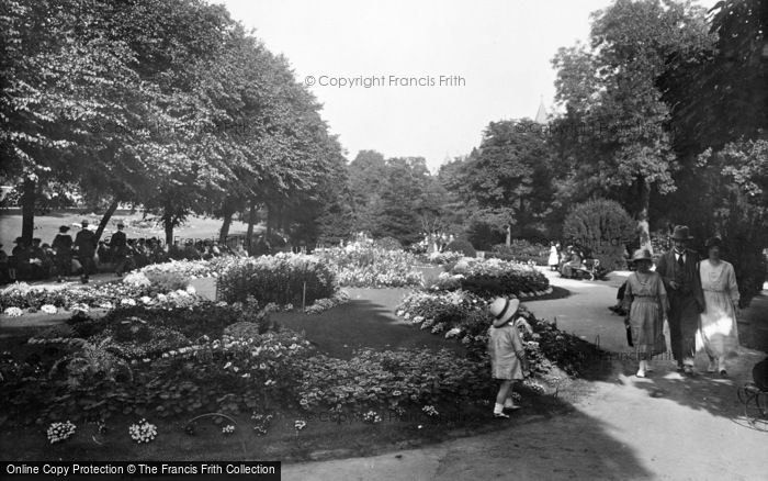 Photo of Harrogate, Valley Gardens 1921
