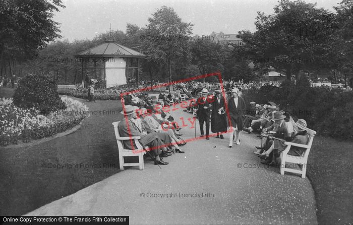 Photo of Harrogate, Valley Gardens 1925