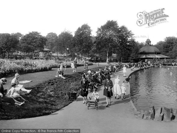 Photo of Harrogate, Valley Gardens 1928