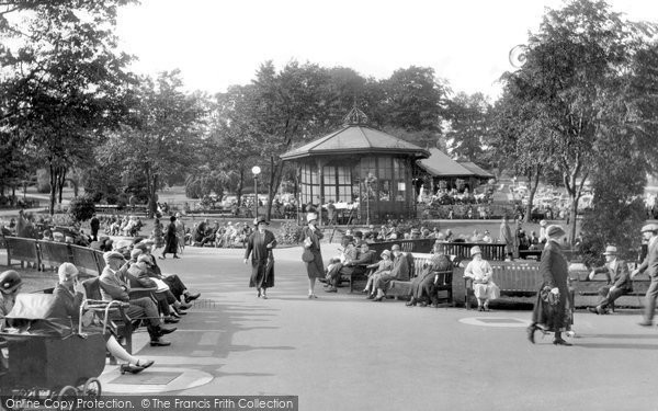 Photo of Harrogate, Valley Gardens, Bandstan And Tea House 1928
