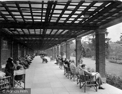 Valley Gardens Colonnade 1934, Harrogate