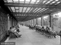 Valley Gardens Colonnade 1934, Harrogate