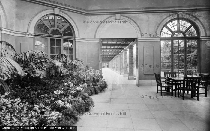 Photo of Harrogate, Valley Gardens Sun Parlour And Colonnade 1934