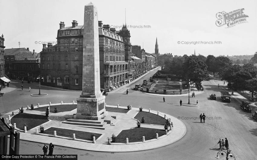 Harrogate, War Memorial 1924