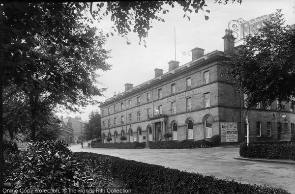 Photo of Harrogate, White Hart Hotel 1923