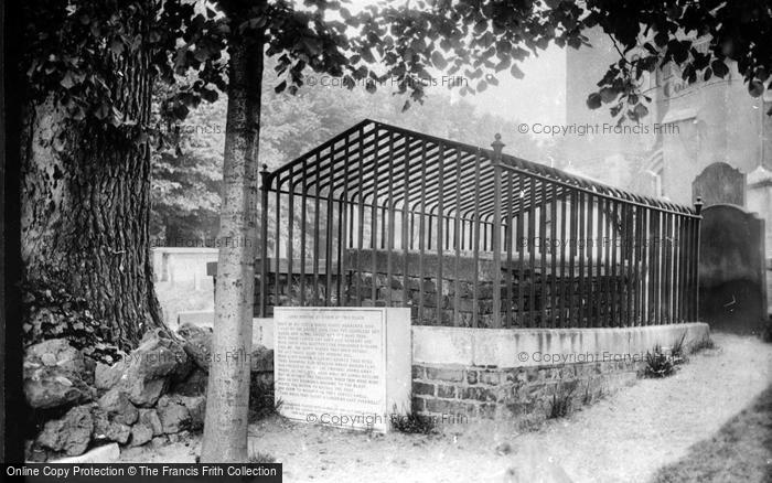 Photo of Harrow On The Hill, Byron's Stones 1914