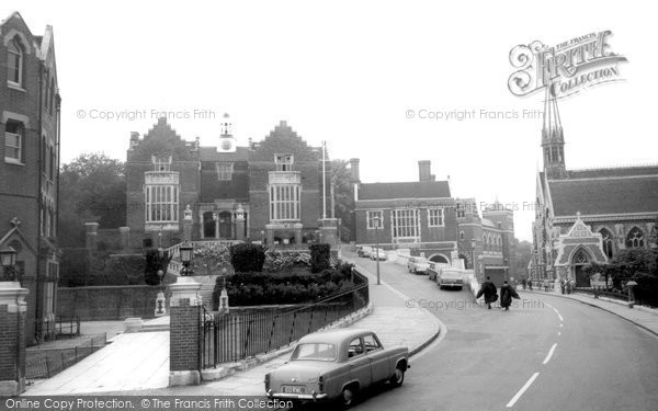 Photo of Harrow On The Hill, Harrow School And Chapel c.1965