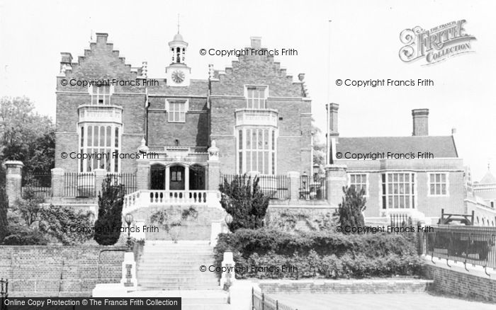Photo of Harrow On The Hill, Harrow School c.1960