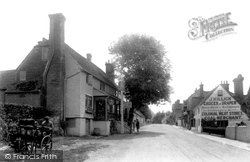 The Village 1906, Hartfield