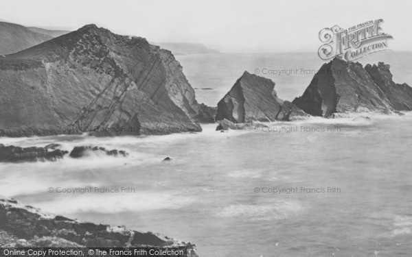 Photo of Hartland, Shark Fin Rocks c.1869