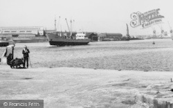 Coming Into The Harbour c.1960, Hartlepool