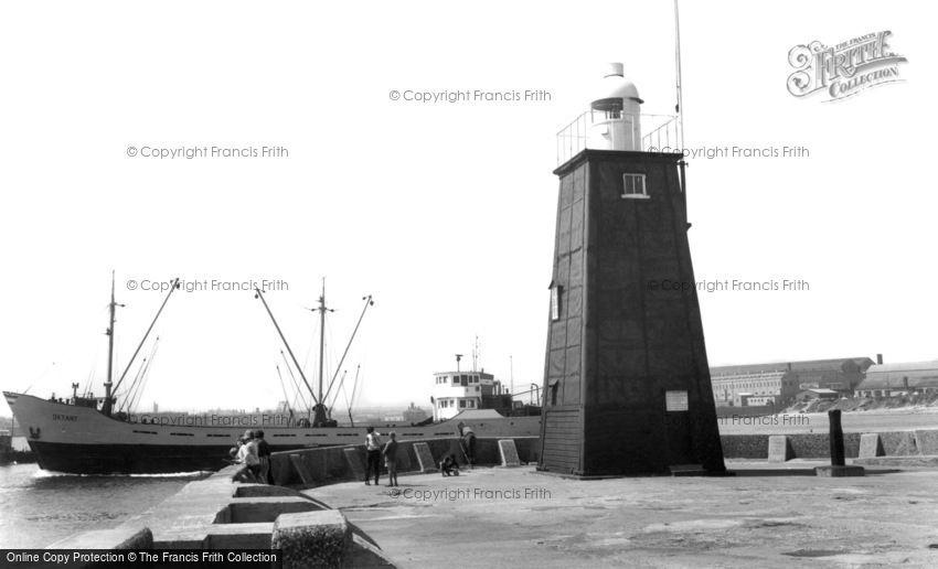 Hartlepool, the Old Pier Lighthouse c1965