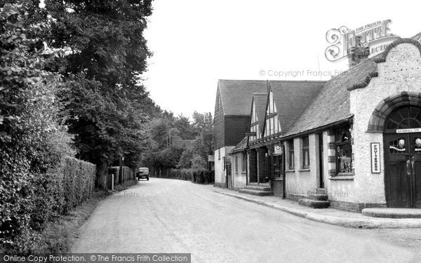 Photo of Hartley, The Village c.1950