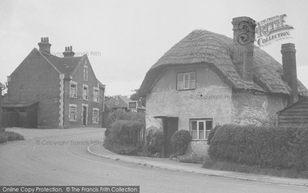 Photo of Harwell, The Village c.1955