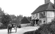 The White Horse 1906, Hascombe