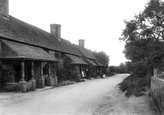 Almshouses 1901, Haslemere