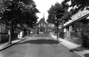 Chestnut Avenue 1915, Haslemere