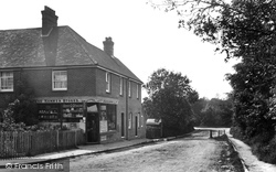 Hammer Post Office And Stores 1924, Haslemere