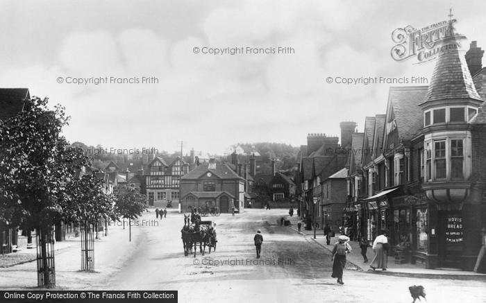 Photo of Haslemere, High Street And Town Hall 1907