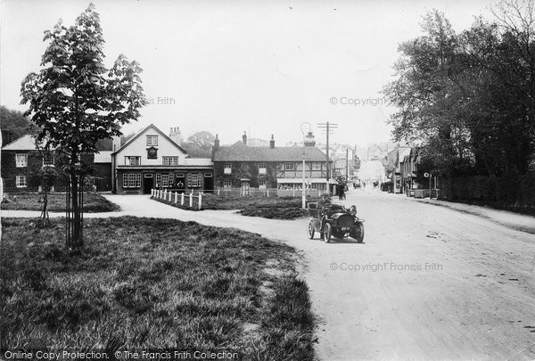 Photo of Haslemere, Lion Green 1909