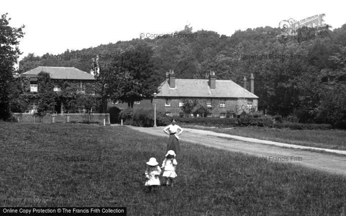 Photo of Haslemere, Lion Green 1915