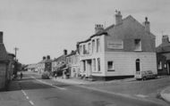 Crewe Road c.1960, Haslington