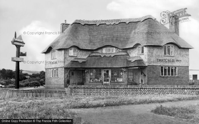 Photo of Hassocks, Thatched Inn c.1960