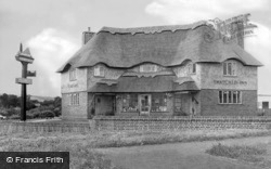 Thatched Inn c.1960, Hassocks