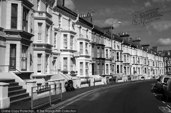 Photo of Hastings, Cambridge Gardens 2004