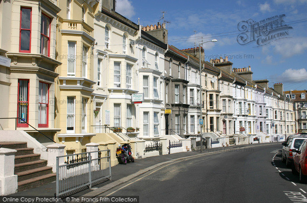 Photo of Hastings, Cambridge Gardens 2004