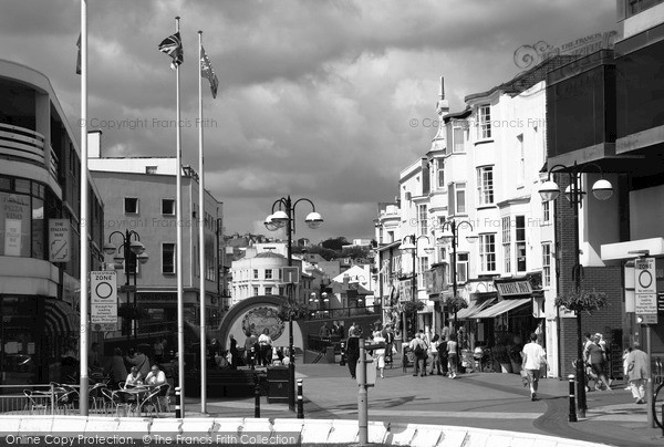 Photo of Hastings, Castle Street 2004
