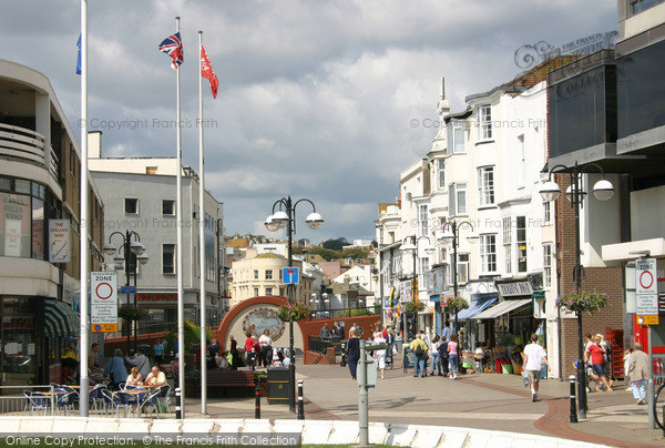 Photo of Hastings, Castle Street 2004