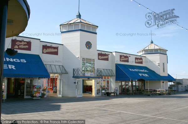 Photo of Hastings, Pier Entrance 2004