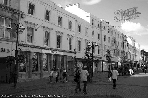 Photo of Hastings, Robertson Street 2004