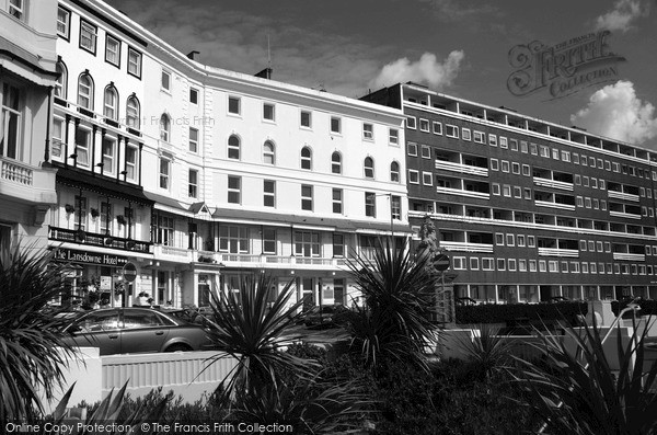 Photo of Hastings, Robertson Terrace To The East 2004