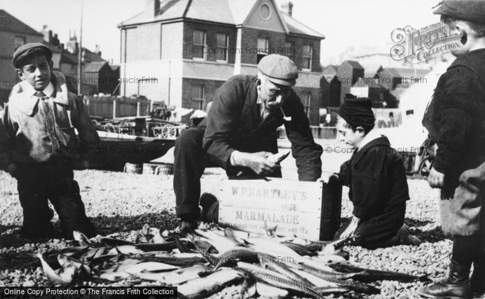 Photo of Hastings, Sorting The Catch c.1900