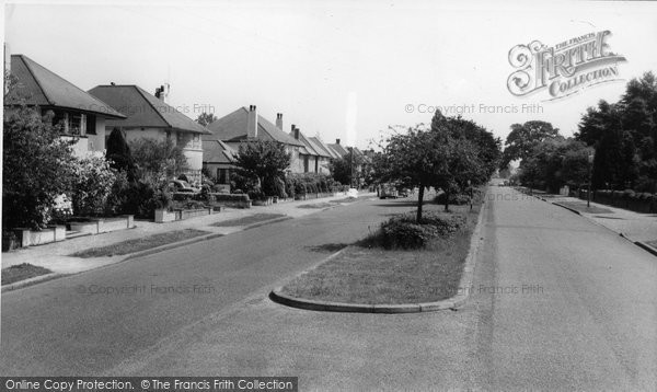 Photo of Hatch End, St Thomas Drive c.1960