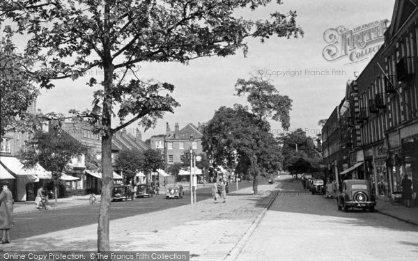 Photo of Hatch End, The Broadway, Uxbridge Road c.1955